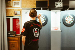 2022-saf-darts-04.bak