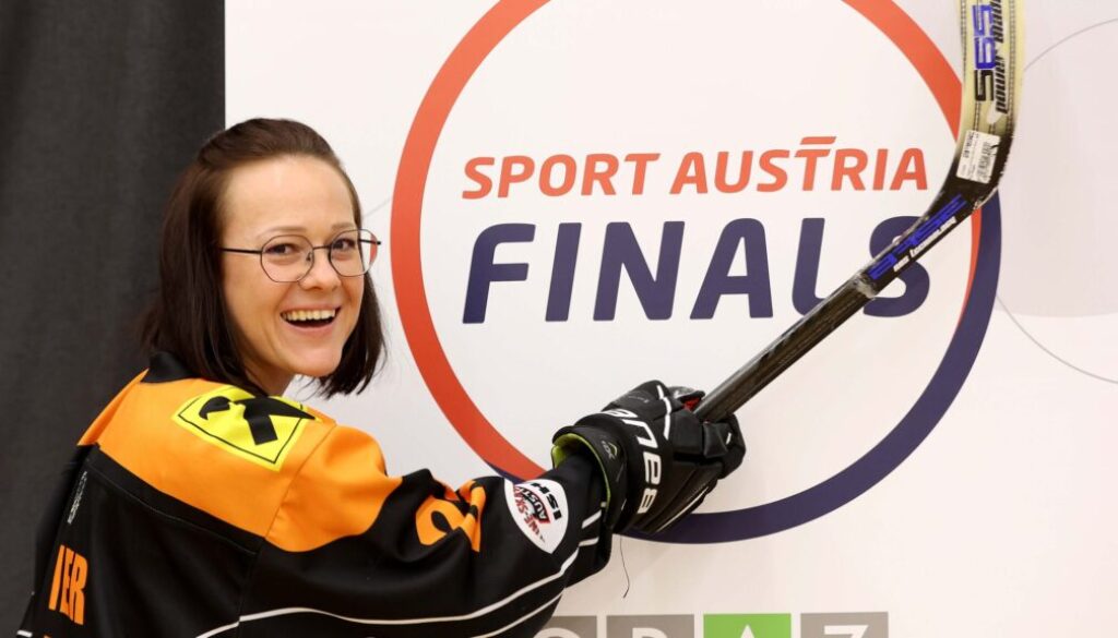 Inline_hockey_16x9