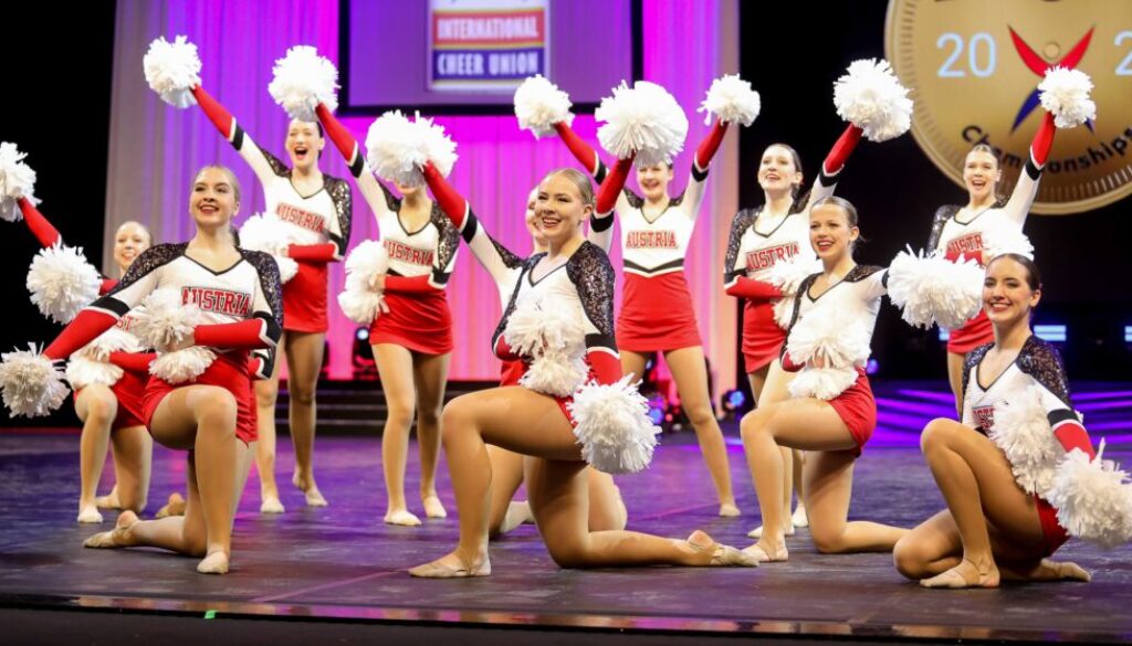 Team Austria Junior Pom_nutville.at - icu23-304