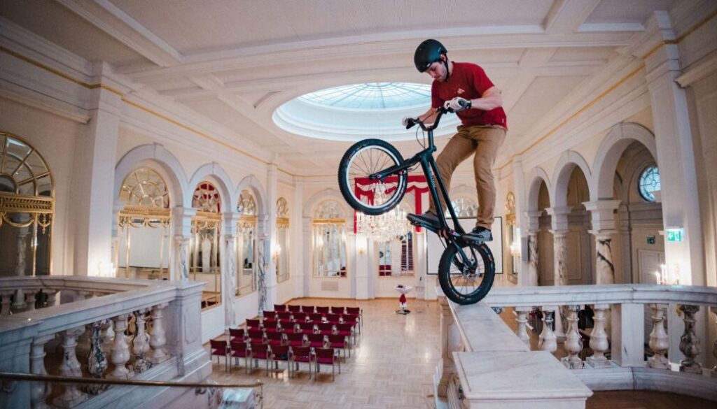 Thomas-Pechhacker16x9