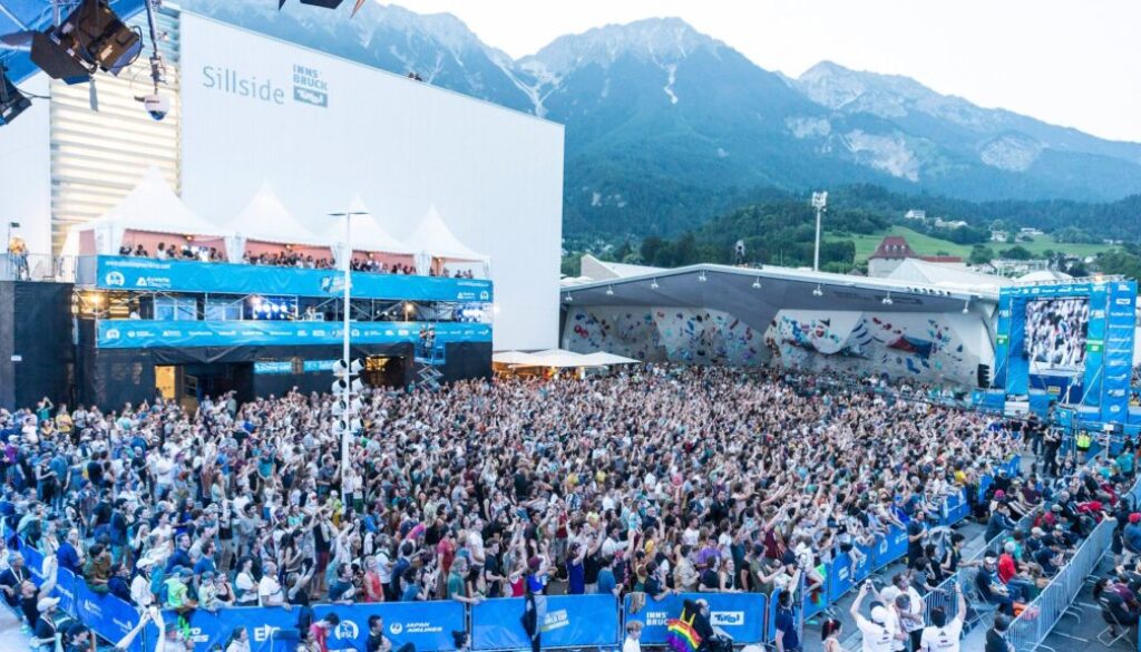 Innsbruck Weltcup Menschenmasse