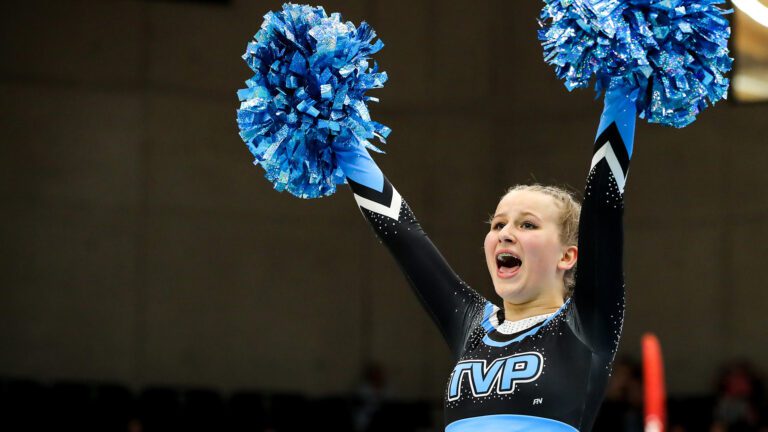 Cheerleaderin des TVP