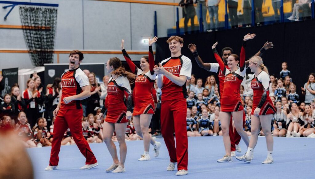 Das Coed-Nationalteam bei einem Auftritt