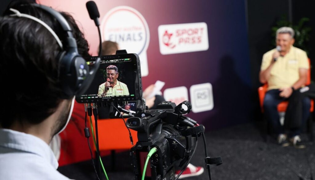 Erste-Reihe-Fussfrei