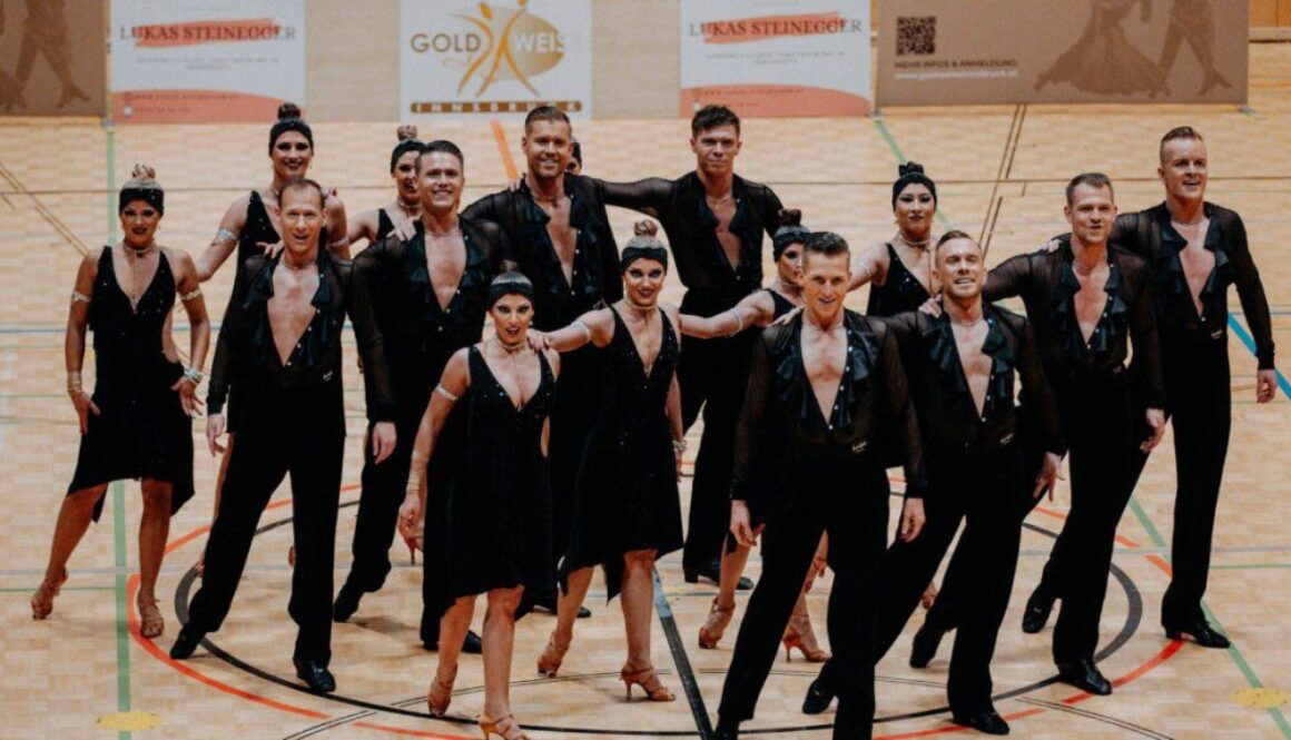 SAF_Formationstanz_Zwölfaxing