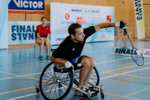 SAF_1600x1200px_badminton